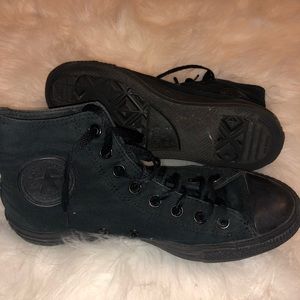 High top black converse